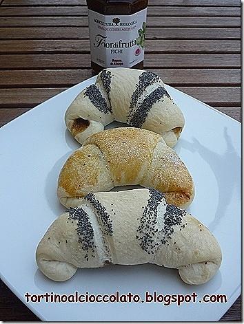 Brioches salate con marmellata di fichi