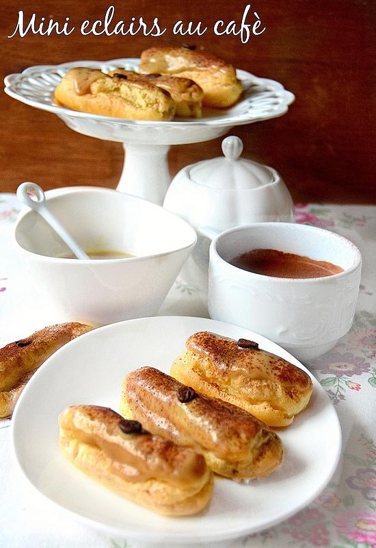 Mini éclairs al caffè