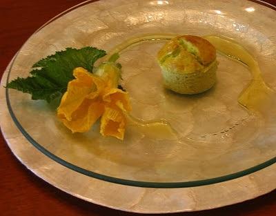 Trombette di zucchina in insalata