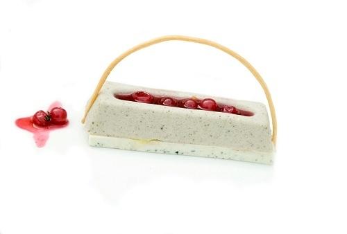 Torta gelato alla crema con lamponi per Ferragosto