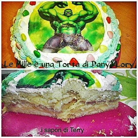 Torta golosa crema al limone e salsa alle fragole
