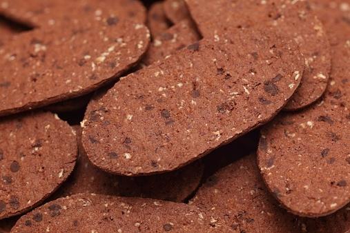 Cialde alle nocciole e cioccolato Ricetta facile e golosa