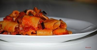 Mezze maniche con melanzane