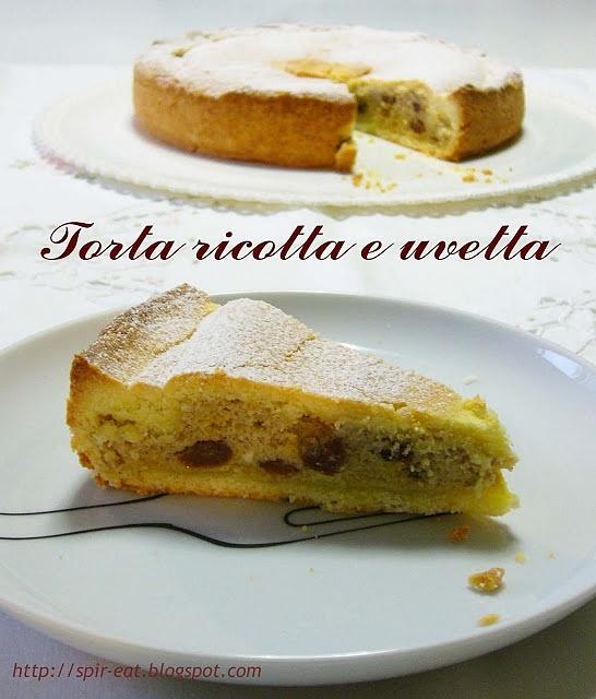 Torta con ricotta e uvetta