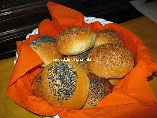 Piccoli bocconcini di pane con strutto