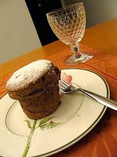 Muffin al cioccolato facile e delizioso per la colazione