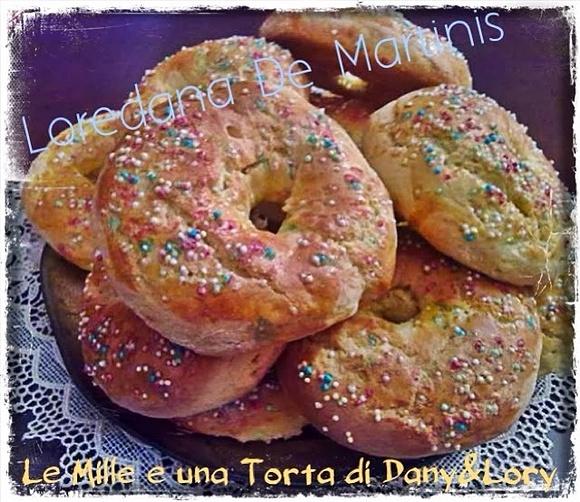 Taralli e ciambelline dolci di san Biagio