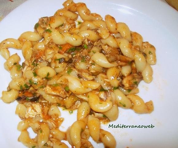 Busiate con pesce spada e cozze