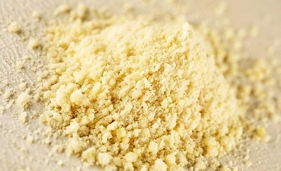 Vero parmigiano vegano: come prepararlo e usarlo in cucina