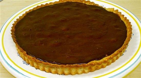 Torta al cioccolato con ciliegie