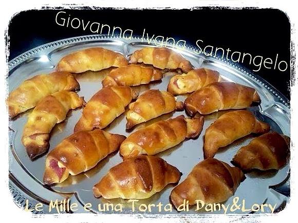 Cornetti salati soffici e veloci ripieni