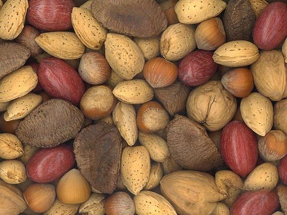 Frutta secca: benefici e proprietà per la salute