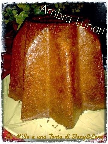 Pandoro con zucchero di canna e aromatizzato al brandy