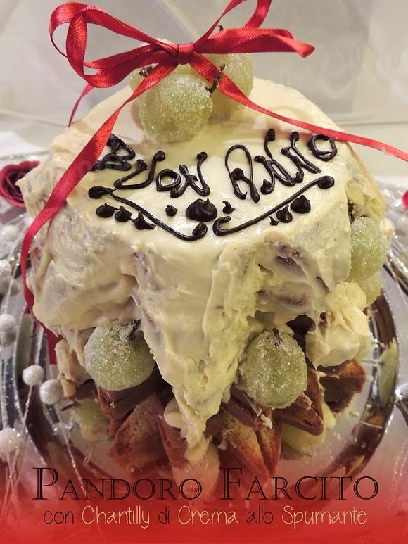 Pandoro farcito con chantilly di crema allo spumante