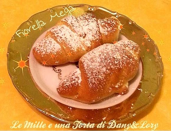 Cornetti allo yogurt supersoffici