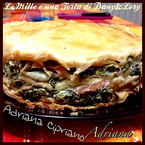 Tortino di crêpes con spinaci