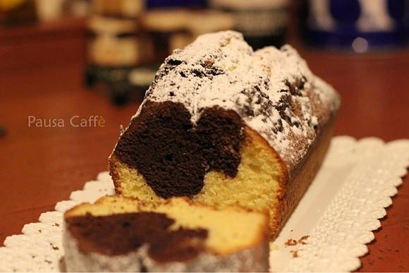 Plumcake variegato alla vaniglia