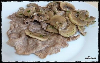 Fettine di vitello con funghi