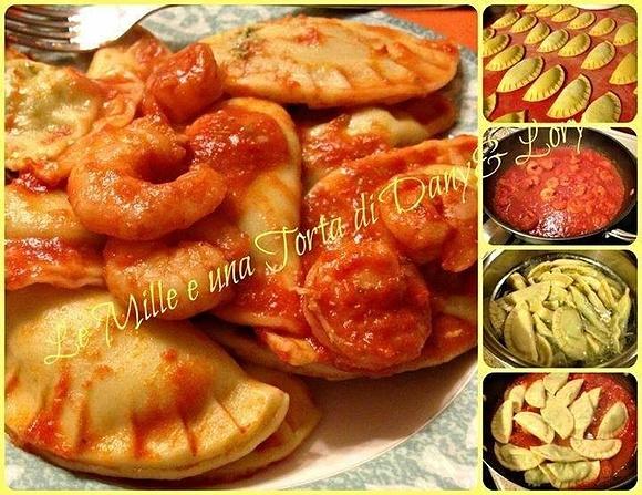 Ravioli ripieni di ricotta e spinaci al sugo di gamberi