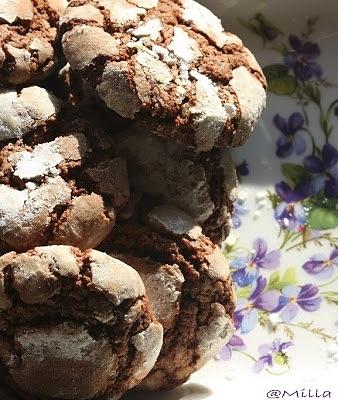 Cookie con rivestimento croccante al cioccolato e variante leggera