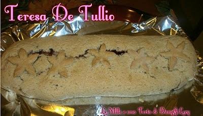 Bauletto di frolla con crema di latte e marmellata ai frutti di bosco