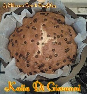 Torta allo yogurt alla vaniglia con gocce di cioccolato