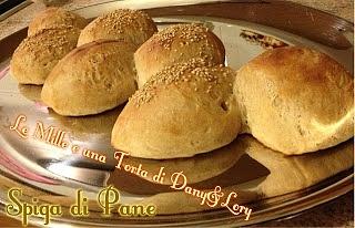 Spiga di pane integrale fatto in casa