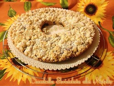 Ciambella sbriciolata alla Nutella
