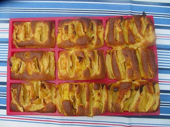 Brioscine alle mele con lievito e succo di mela