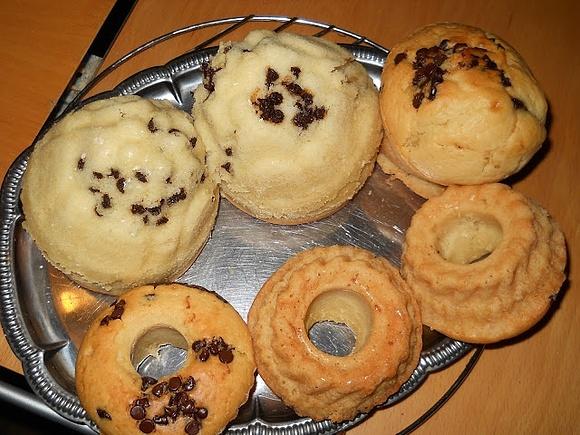 Tortini con gocce di cioccolato per colazione