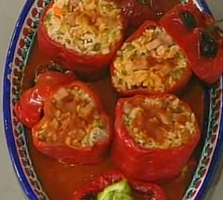 Peperoni ripieni di riso e verdure
