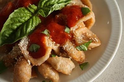 Orecchiette di grossetto con cacioricotta e basilico