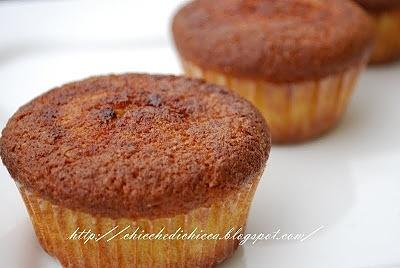 Muffins al grano Kamut con cuore di fragola
