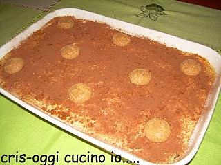 Tiramisù con variante, amaretti e pandoro riciclato