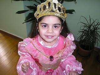 Carnevale 2010: festa, costumi, giochi e cibo per bambini