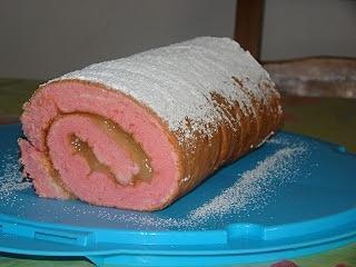 Rotolo Angel Cake leggero con crema fresca