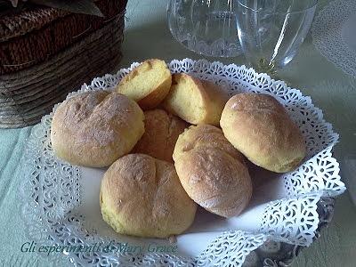 Pane di kamut allo zafferano con forno spento