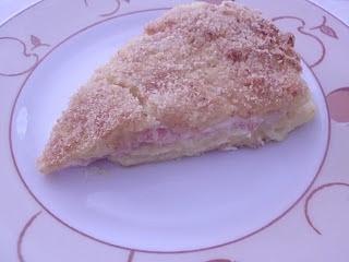 Tortino di patate con prosciutto cotto e sottilette