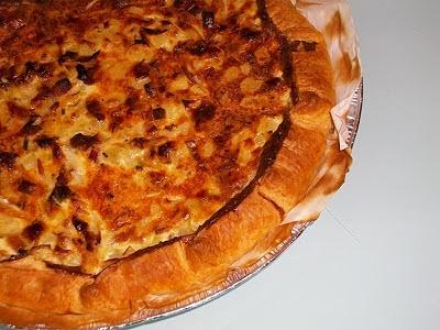 Torta salata di porri, pancetta e patate