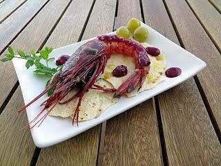 Gambero rosso con riduzione di uva fragola