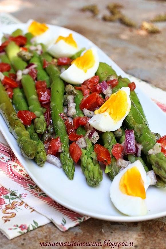 Asparagi alla catalana