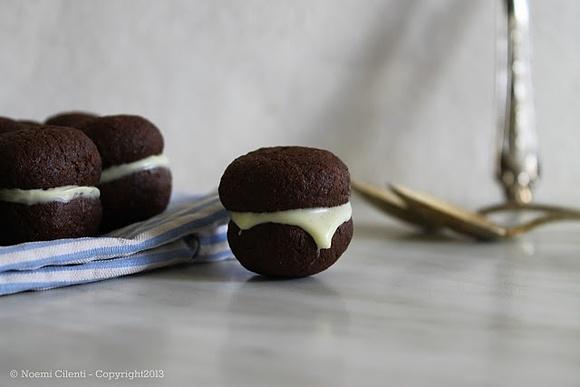 Baci di dama al cacao