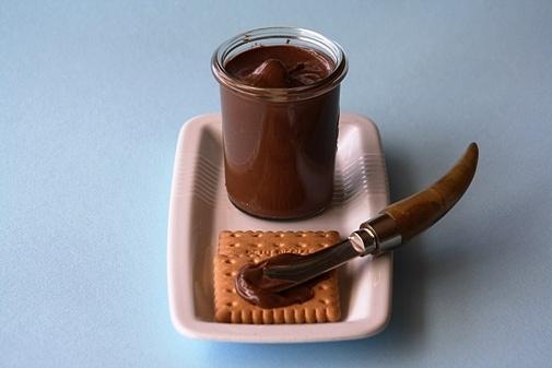 Nocciolata fatta in casa con avanzi di cioccolato di Pasqua