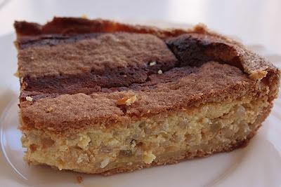 Pastiera: dolce napoletano con ricotta e canditi