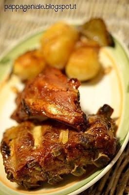 Costine e patate alla birra con spezie