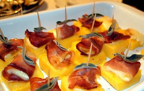 Crostini di polenta