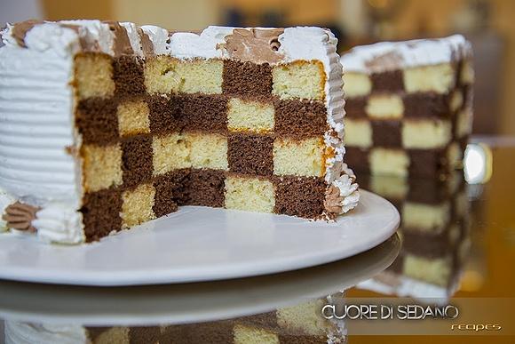 Come preparare la torta a scacchi o checkerboard cake