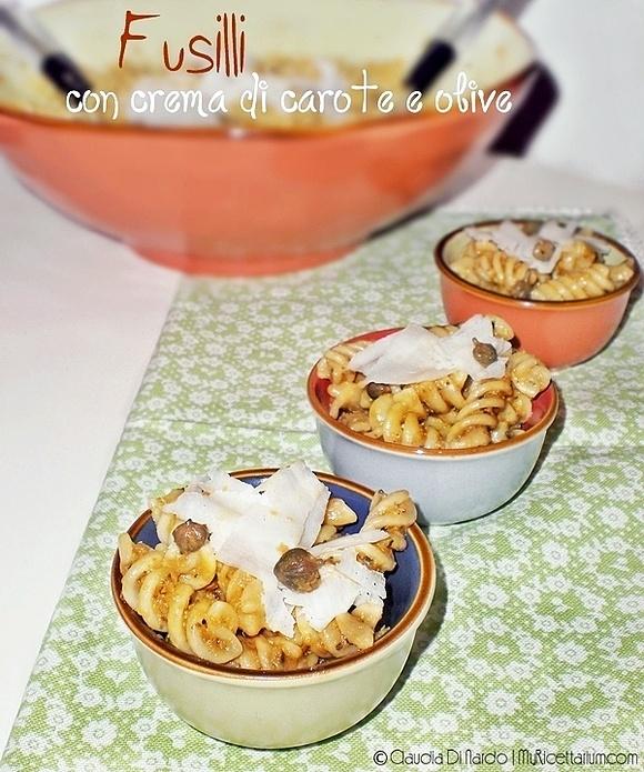 Fusilli con crema di carote e olive nere