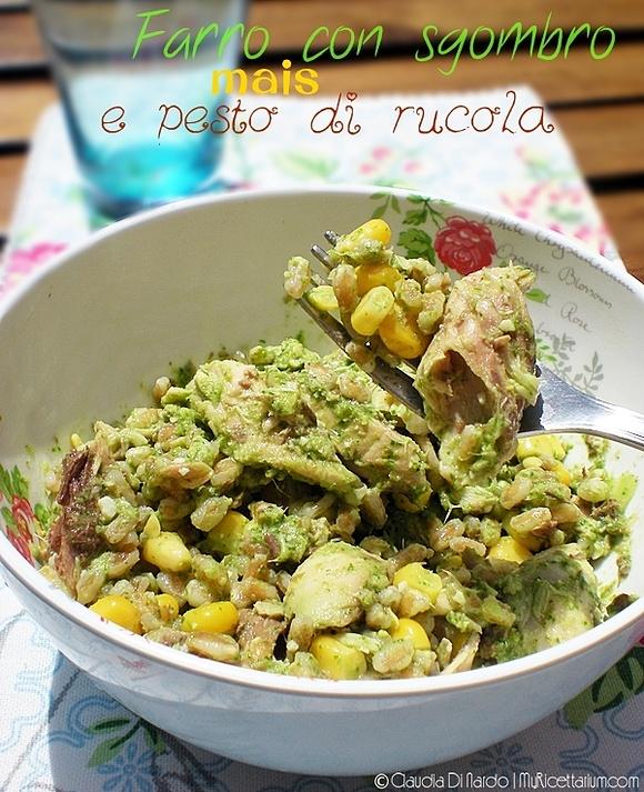 Farro con sgombro, mais e pesto di rucola