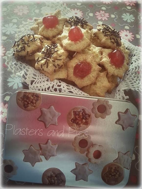 Pasticcini di mandorle - biscottini croccanti e morbidi tipici della sicilia